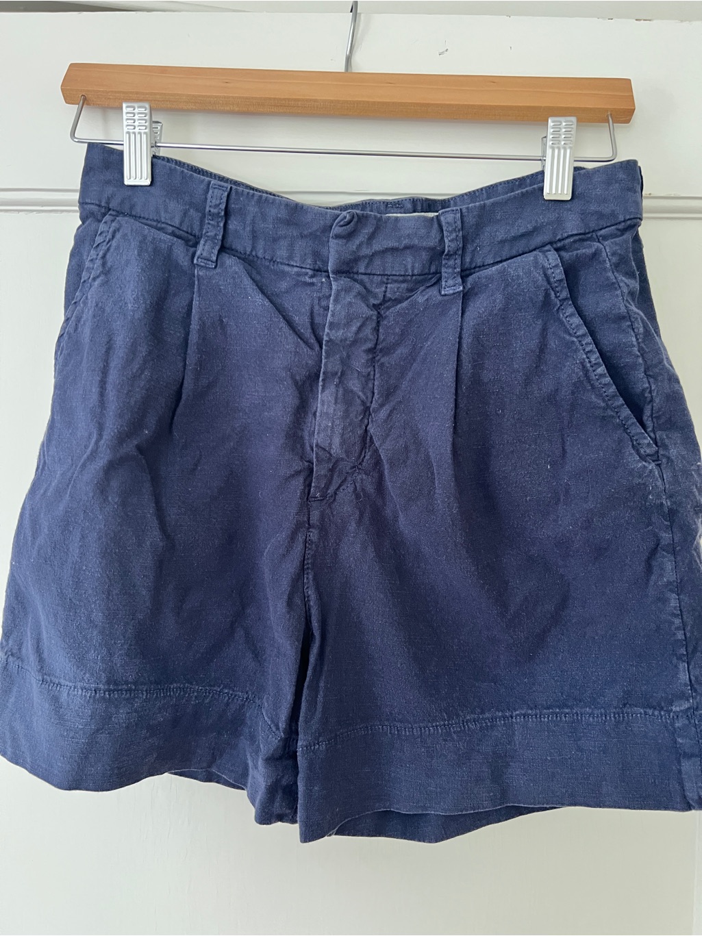 Frank & Eileen Waterford Linen Shorts In Navy